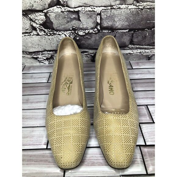 Salvatore Ferragamo Beige Leather Geometric Dress Pump Heels Women 7.5B US/38EU - Picture 14 of 16